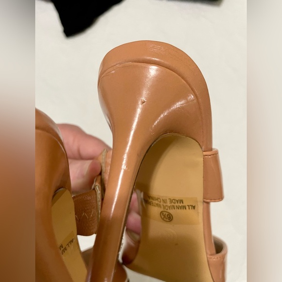 Lulus Faire Tan Pointed-Toe Mules size 6.5 - Picture 9 of 11